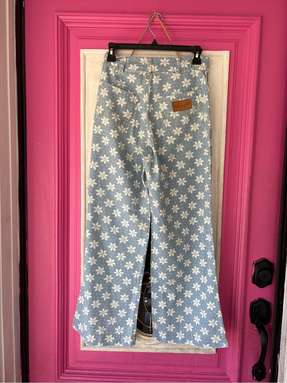 Women’s Light Blue Floral Wide-Leg Jeans